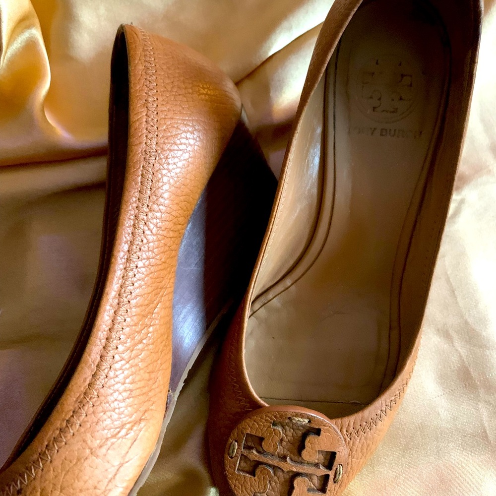 Purchased from another Posher! Small defect on right heel. Can be fixed easy